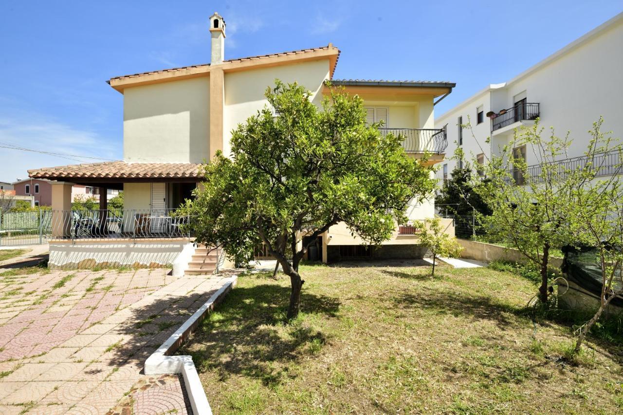 3 - Casa Con Giardino Lotzorai - Sa Crai Apartments Sardinian Experience Exteriör bild